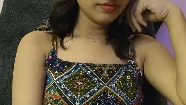 Snapshot of SWEET-18-TEEN chatting on 4, 10, 2025 SWEET-18-TEEN online show from 4, 10, 2025