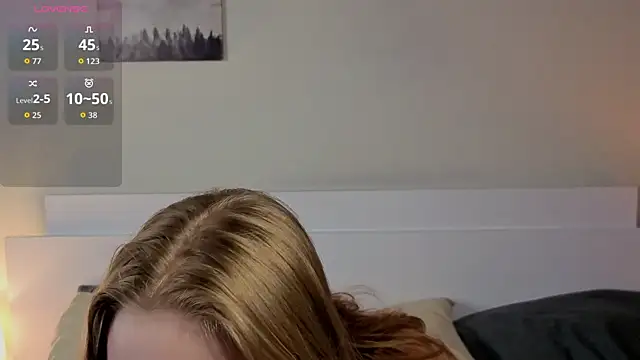 Snapshot of JulietteRain chatting on 11, 7, 2026 JulietteRain online show from 11, 7, 2026
