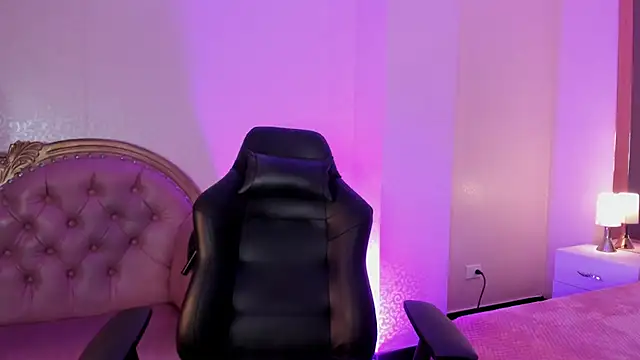 EmmaStonns online show from 2, 10, 2025