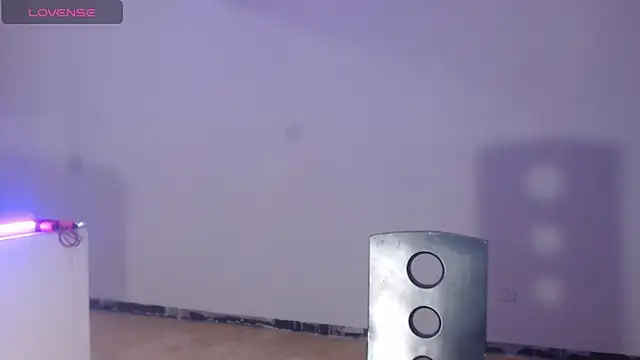 DonnaDidiamantti online show from 5, 11, 2025