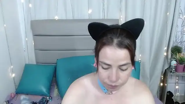 Cintia Leon online show from 24, 9, 2025