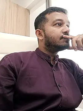 Snapshot of VJ17 chatting on 9, 9, 2025 VJ17 online show from 9, 9, 2025