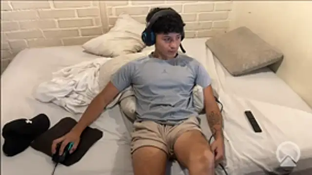 Snapshot of feeelipe2007 chatting on 11, 2, 2026 feeelipe2007 online show from 11, 2, 2026