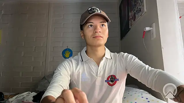 Snapshot of feeelipe2007 chatting on 14, 2, 2026 feeelipe2007 online show from 14, 2, 2026