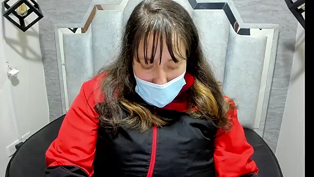 Snapshot of _Emily_rosee_ chatting on 24, 10, 2025 Emily rosee online show from 24, 10, 2025