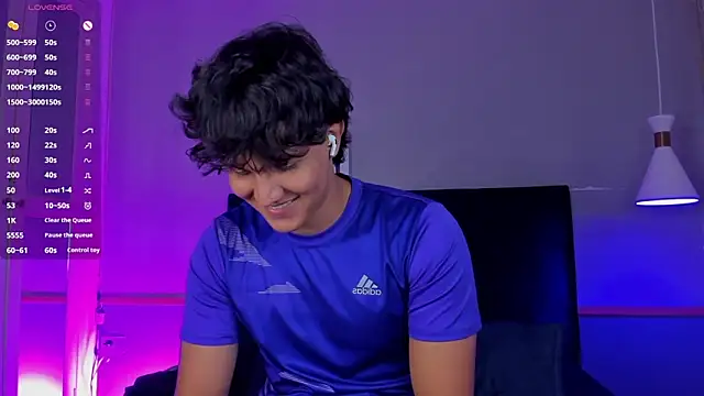 Leo Savage  online show from 25, 11, 2025