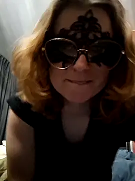 littlelesleytje online show from 2, 3, 2026