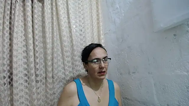 gabbyparker  online show from 1, 10, 2025