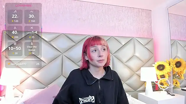 dafnne hall online show from 3, 12, 2025