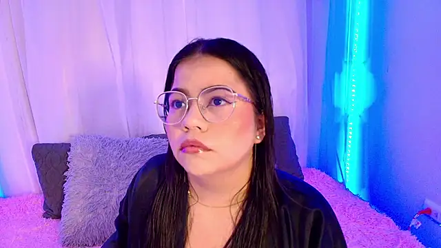 LilyRousee online show from 6, 2, 2026