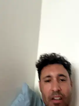 Snapshot of micgolf2025 chatting on 19, 10, 2025 micgolf2025 online show from 19, 10, 2025