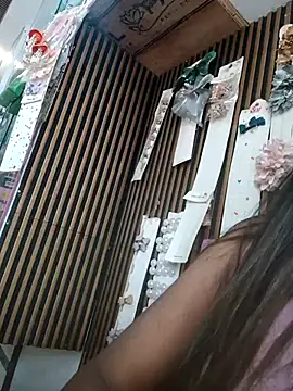 hotshreya69 online show from 5, 11, 2025