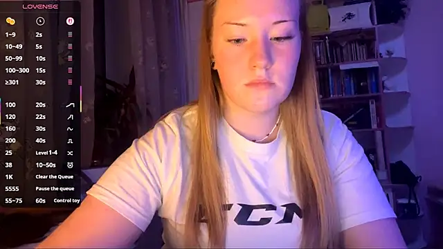 PandaFluff online show from 11, 9, 2025