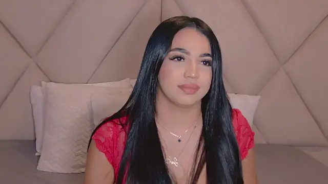 CharlotteeBrownn online show from 24, 4, 2026