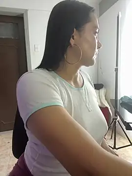 Snapshot of Rouse69_ chatting on 30, 10, 2025 Rouse69 online show from 30, 10, 2025