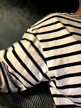 Snapshot of icefun1109 chatting on 15, 11, 2025 icefun1109 online show from 15, 11, 2025