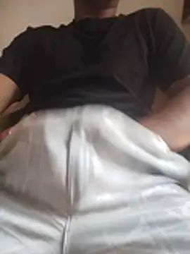 COme8989 online show from 29, 11, 2025