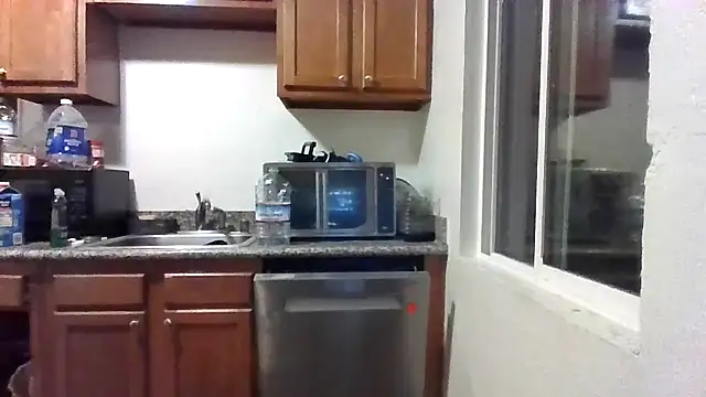 OnlyOneMeeks online show from 18, 4, 2026