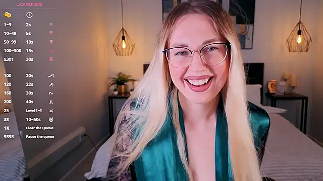 Snapshot of Lexi_terele chatting on 14, 9, 2025 Lexi terele online show from 14, 9, 2025