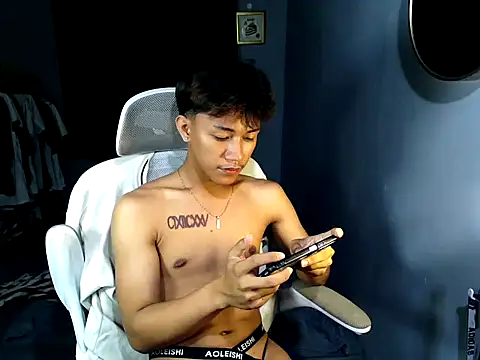 naughtyboyloy 0 online show from 4, 5, 2026
