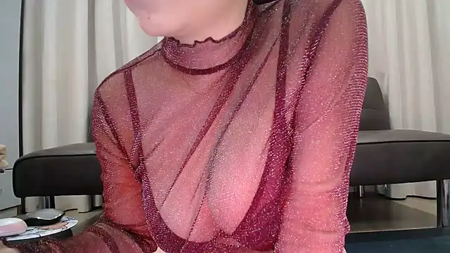 Snapshot of Liz_Hu chatting on 3, 12, 2024 Liz Hu online show from 3, 12, 2024