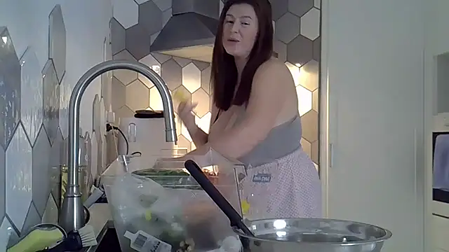 Snapshot of Haze7Xhoney chatting on 31, 10, 2025 Haze7Xhoney online show from 31, 10, 2025