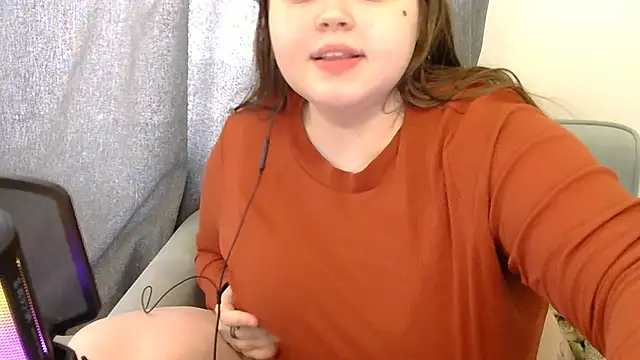 brattyprincessemma online show from 2, 2, 2026