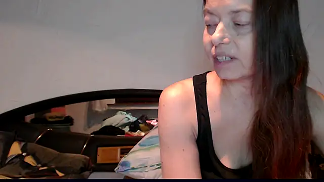 SexySarah177 online show from 2, 12, 2024