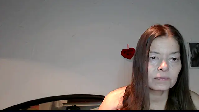 SexySarah177 online show from 8, 12, 2024