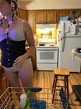 Mommasaurrex online show from 21, 10, 2025