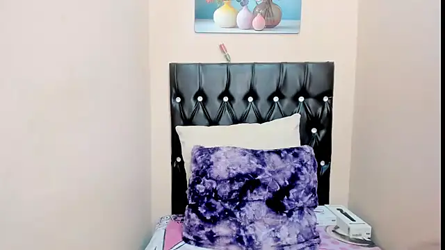 Toxicfantasy4u online show from 15, 4, 2026