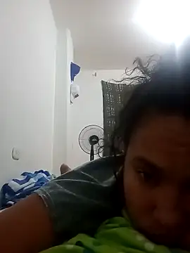 Snapshot of Viviana_h chatting on 11, 11, 2025 Viviana h online show from 11, 11, 2025