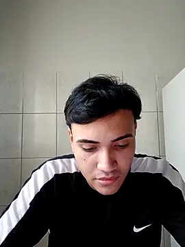 novinho safado   online show from 5, 11, 2025