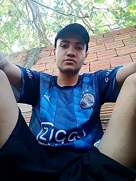 Snapshot of novinho_safado__ chatting on 4, 5, 2026 novinho safado online show from 4, 5, 2026