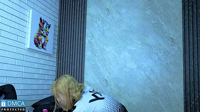 nena cupcake  online show from 10, 1, 2026