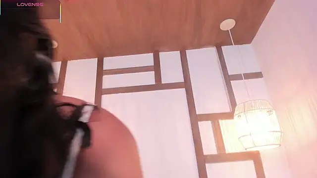 HannahMontgomery online show from 15, 9, 2025