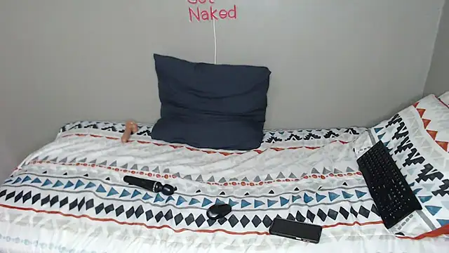 Snapshot of Lunalee chatting on 5, 10, 2025 Lunalee online show from 5, 10, 2025