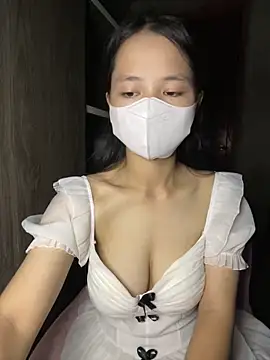 Hana-44 online show from 15, 10, 2025