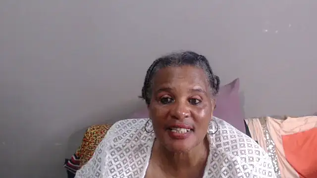 Snapshot of GrandBustyMelon chatting on 29, 6, 2026 GrandBustyMelon online show from 29, 6, 2026