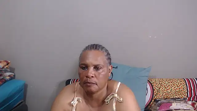 Snapshot of GrandBustyMelon chatting on 17, 7, 2026 GrandBustyMelon online show from 17, 7, 2026