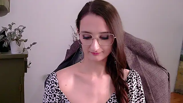 Nova Mystic online show from 15, 10, 2025