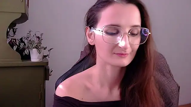 Nova Mystic online show from 20, 10, 2025