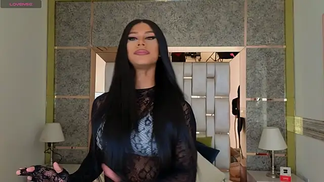 beauty nina online show from 25, 5, 2026