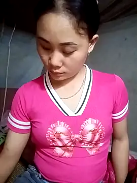 Snapshot of Ruaiuoi chatting on 18, 4, 2026 Ruaiuoi online show from 18, 4, 2026