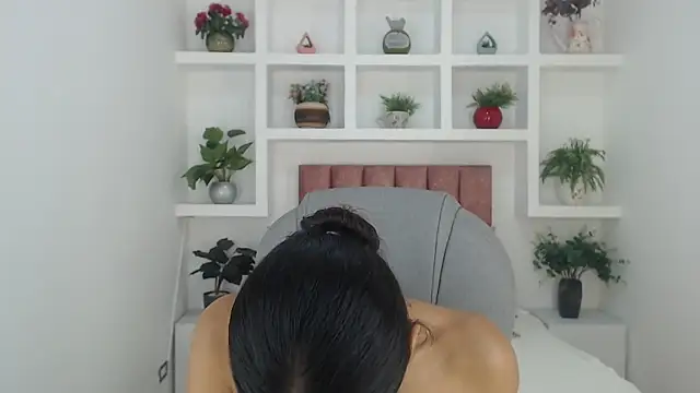 SarayVega  online show from 21, 11, 2025