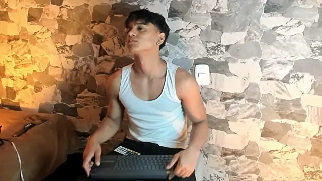 ZYZZ1312 online show from 1, 4, 2026