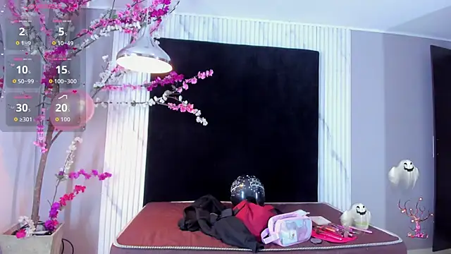 MONIK FOX CR online show from 27, 10, 2025