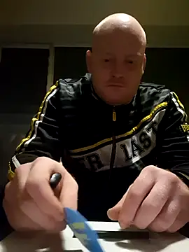 svenni2525 online show from 20, 10, 2025