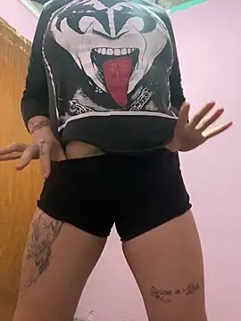 agathahoty online show from 28, 10, 2025