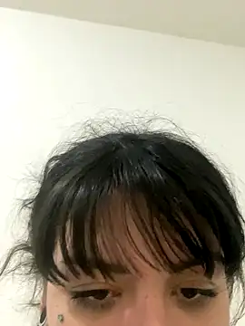 agathahoty online show from 3, 12, 2025